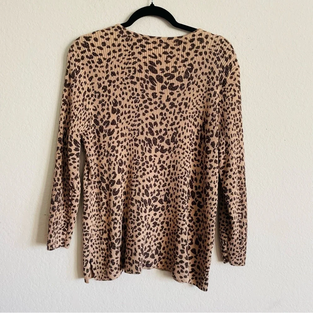 Chico’s cheetah sweater top size 3 Large ribbed sequin stretchy sophisticated - Picture 2 of 9